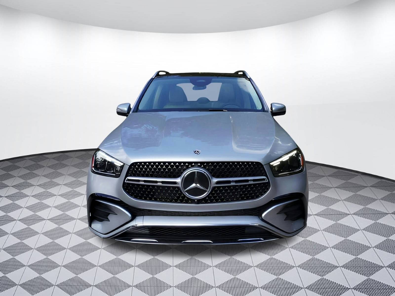 2025 Mercedes Benz GLE 350 photo 3