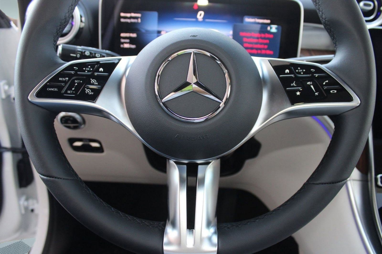 2026 Mercedes-Benz GLC Base - Photo 18