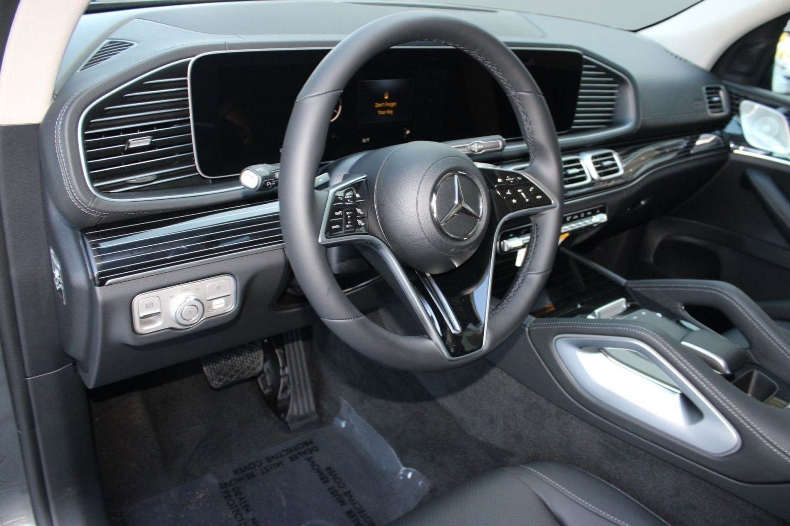 2026 Mercedes Benz GLE 350 photo 4