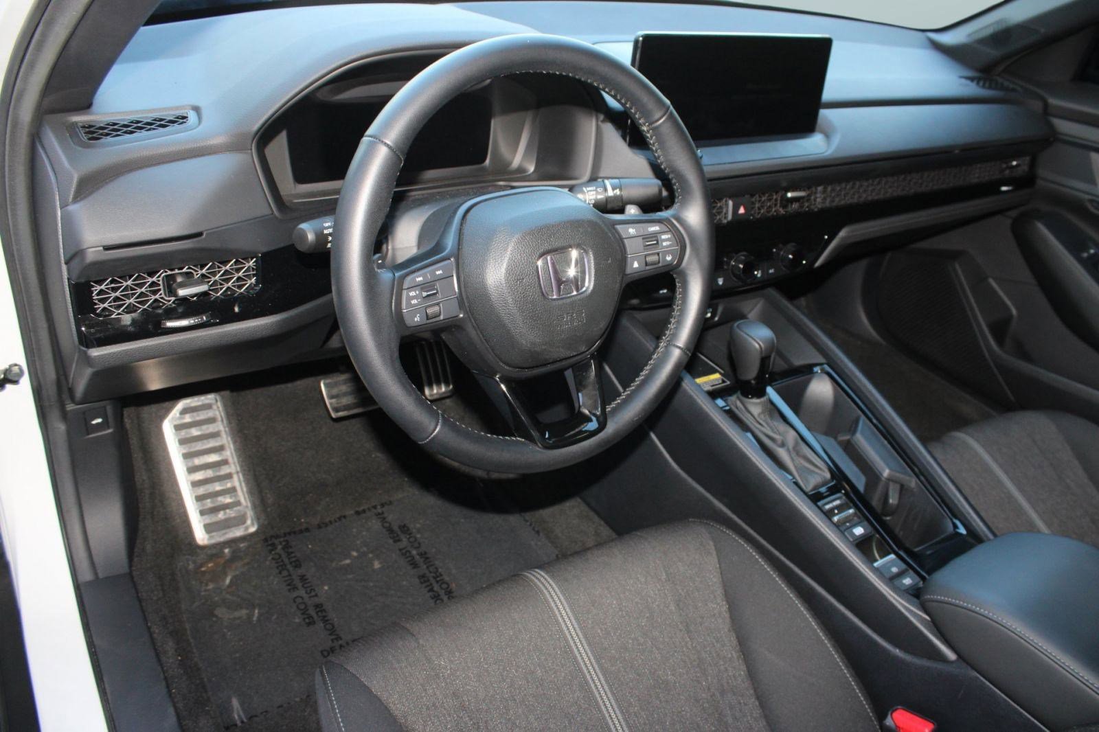 2025 Honda Accord Hybrid Sport photo 4