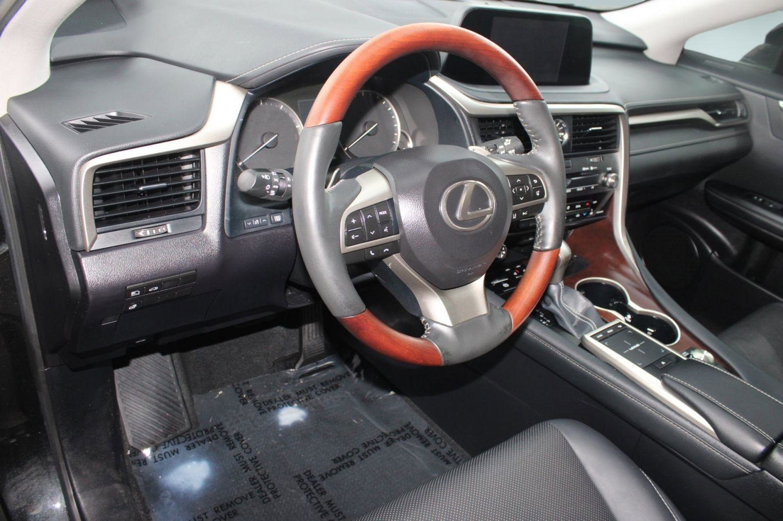 2022 Lexus RX 350 photo 4