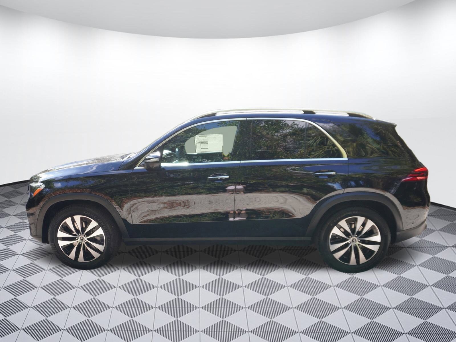 2025 Mercedes Benz GLE 350 photo 4