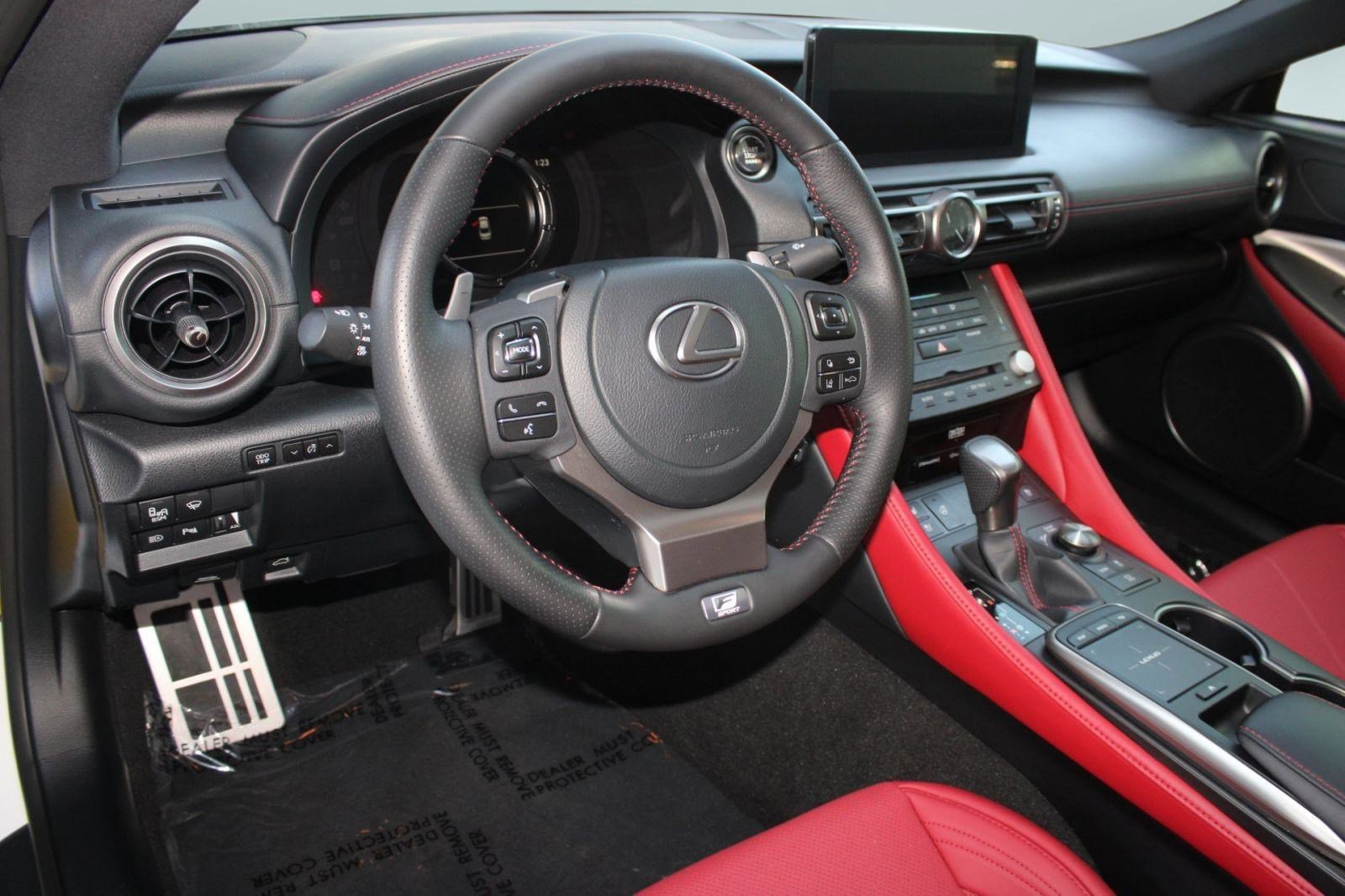 2023 Lexus RC 350 F SPORT photo 4