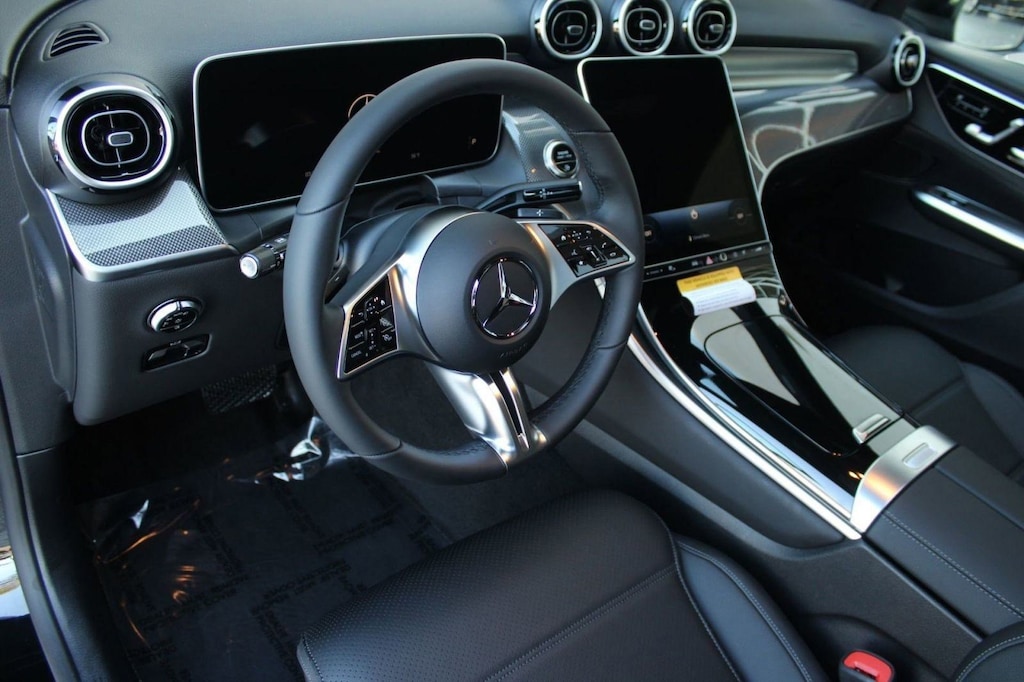 New 2026 Mercedes-Benz GLC 300 SUV