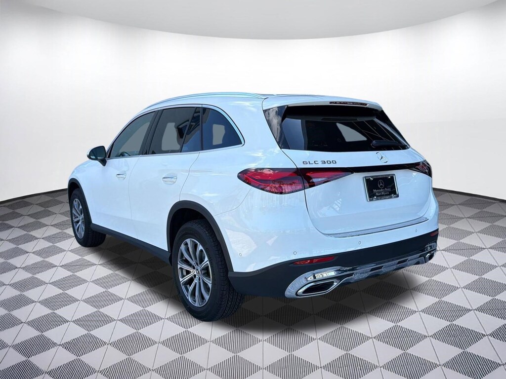 New 2026 Mercedes-Benz GLC 300 SUV