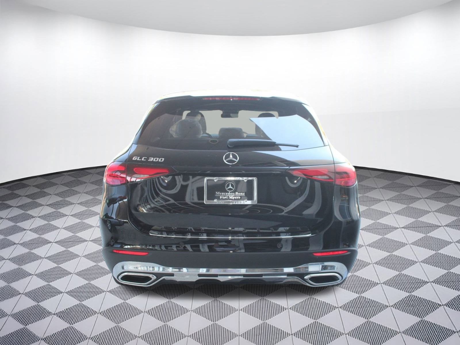 2026 Mercedes-Benz GLC Base - Photo 10