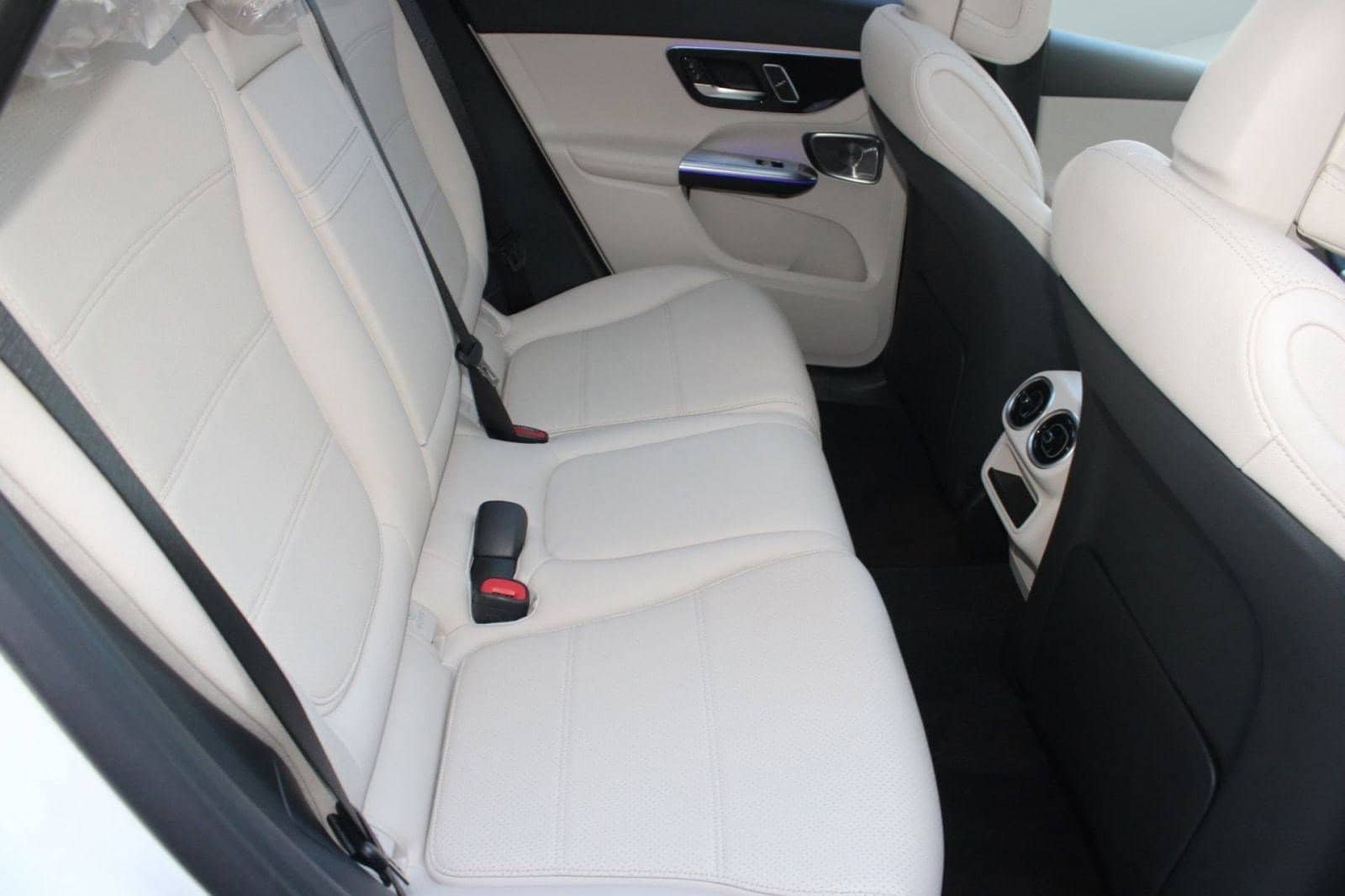 2026 Mercedes-Benz GLC Base - Photo 33