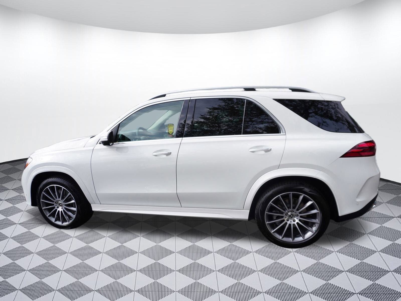 2025 Mercedes Benz GLE 350 AMG photo 4