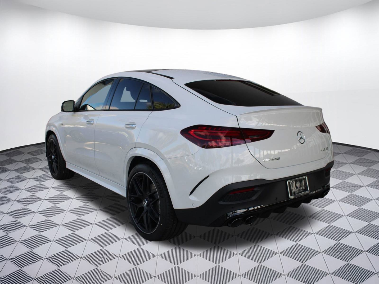 2026 Mercedes Benz GLE AMG 53 photo 3
