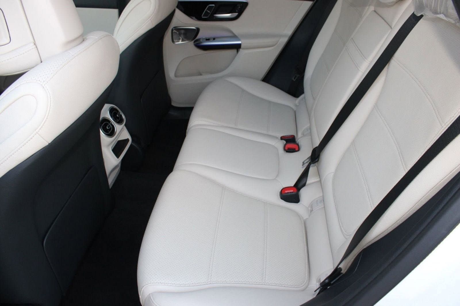 2026 Mercedes-Benz GLC Base - Photo 15