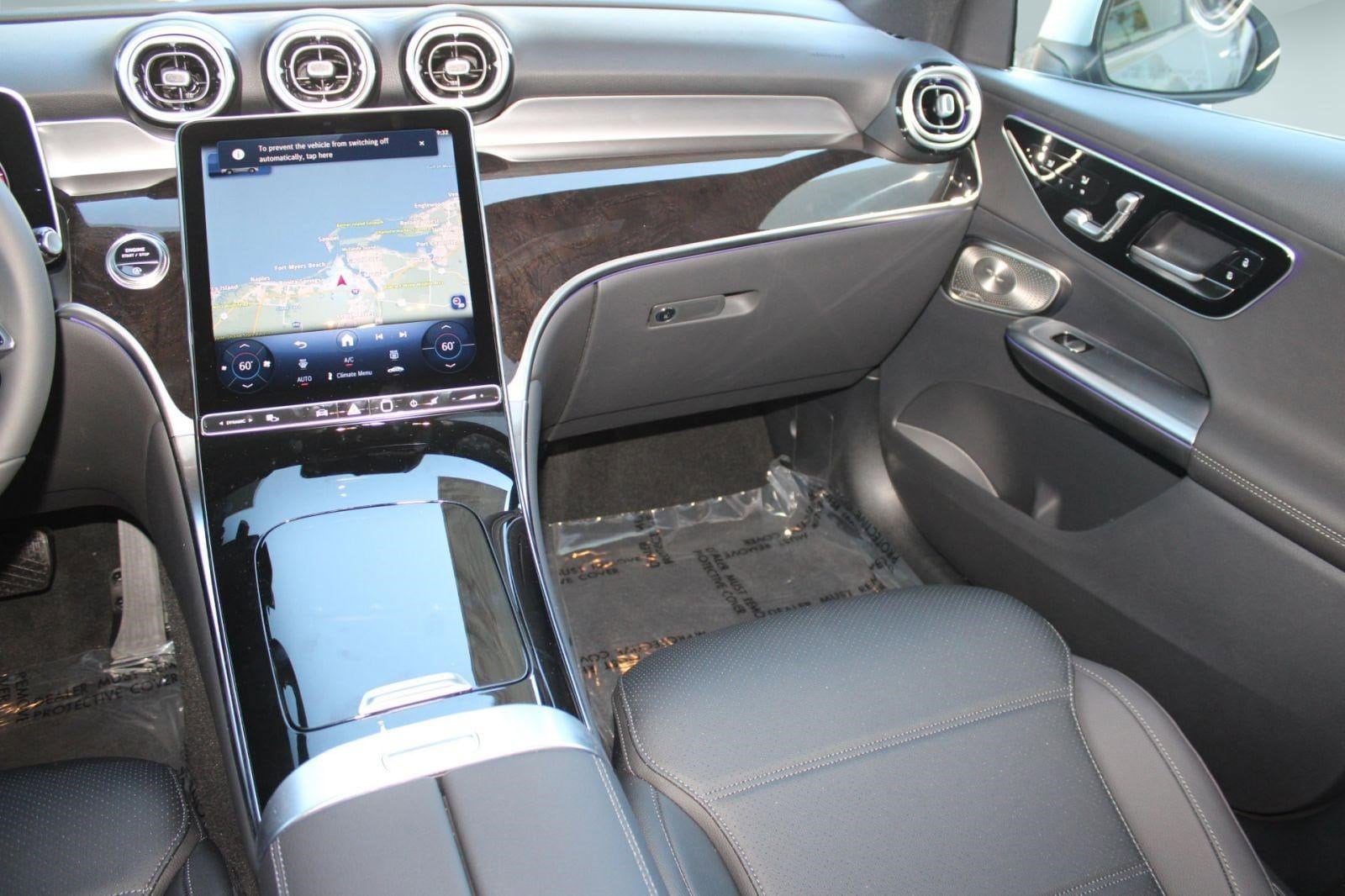 2026 Mercedes-Benz GLC Base - Photo 29