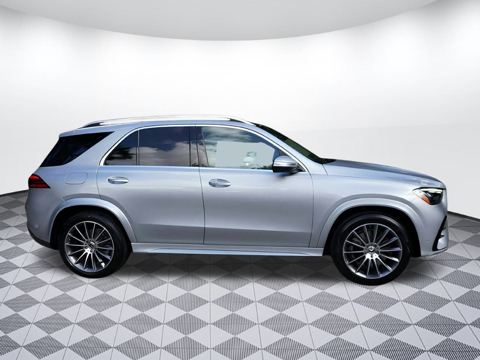 Used 2025 Mercedes-Benz GLE GLE350 with VIN 4JGFB4EB4SB360803 for sale in Fort Myers, FL