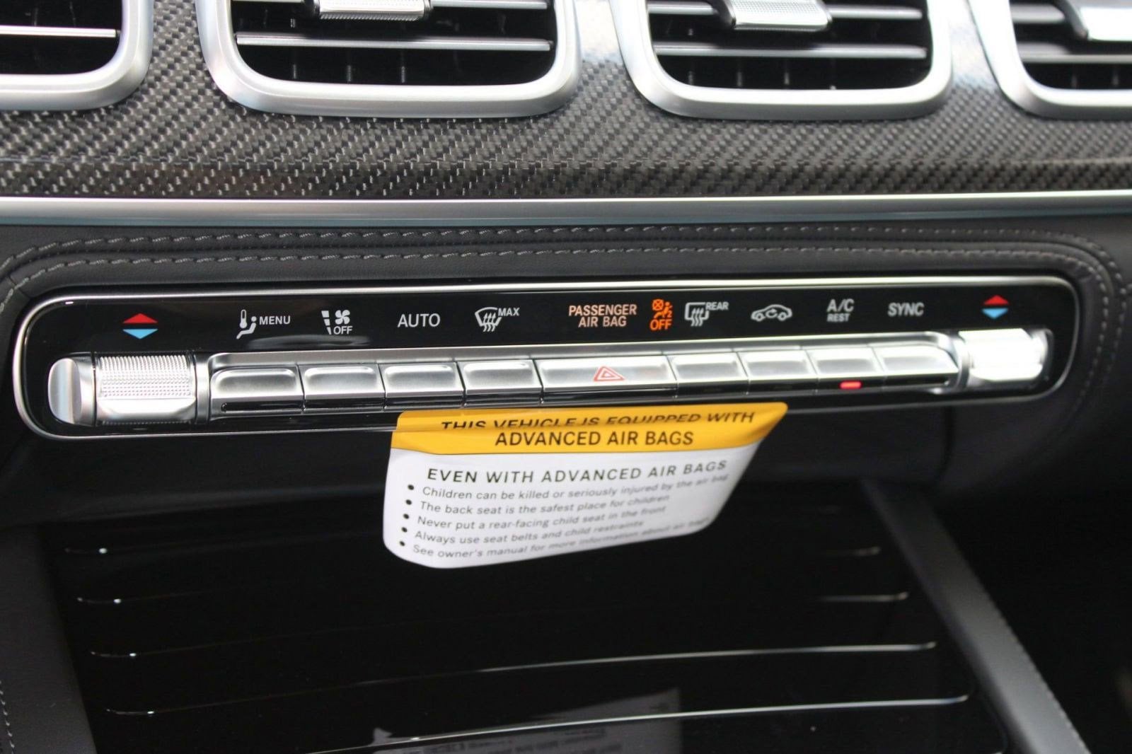 2026 Mercedes-Benz GLE AMG GLE 53 - Photo 17