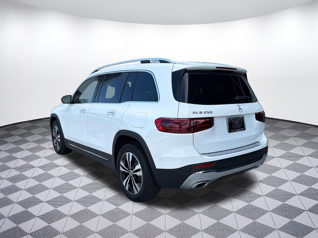 New 2026 Mercedes-Benz GLB 250 SUV