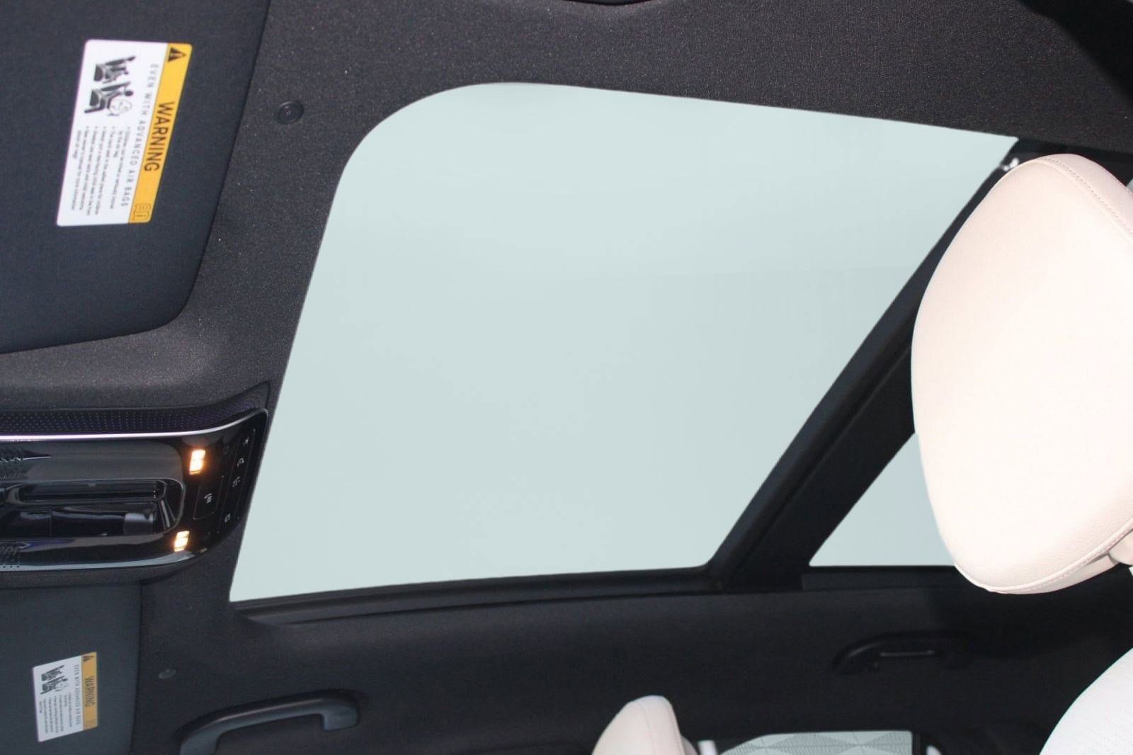 2026 Mercedes-Benz GLC Base - Photo 16