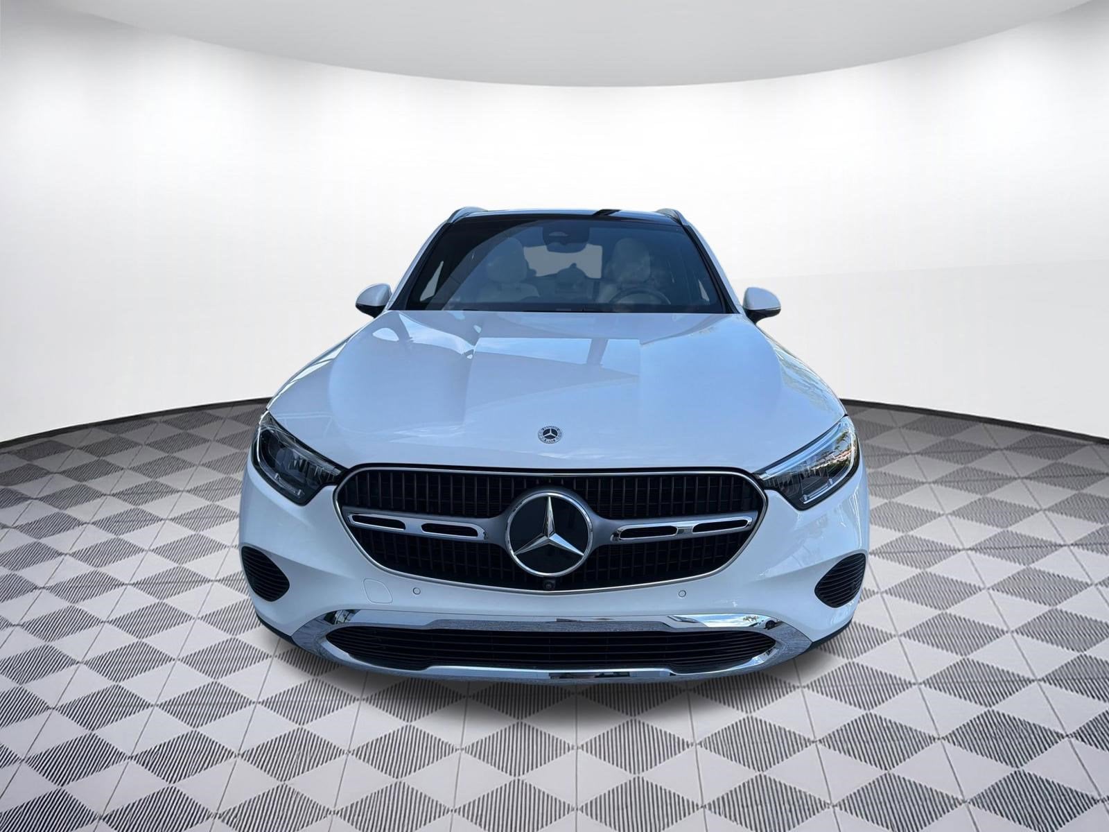 2026 Mercedes-Benz GLC Base - Photo 6