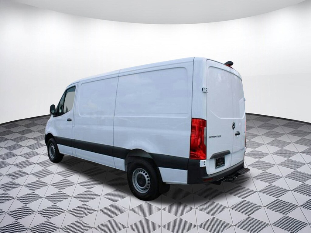New 2025 Mercedes-Benz Sprinter 2500 Standard Roof 4-Cyl Diesel Van Cargo Van