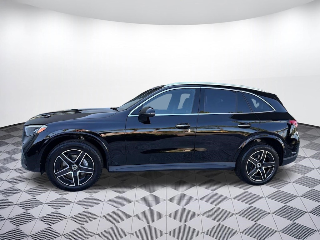 New 2026 Mercedes-Benz GLC 300 SUV