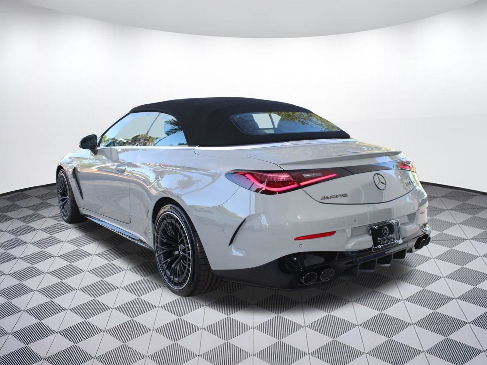 2026 Mercedes Benz CLE AMG 53 4MATIC photo 3