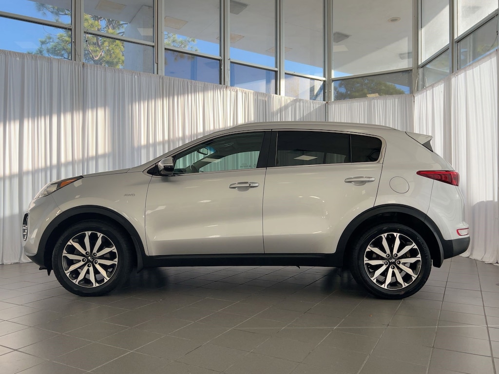 Used 2017 Kia Sportage EX SUV