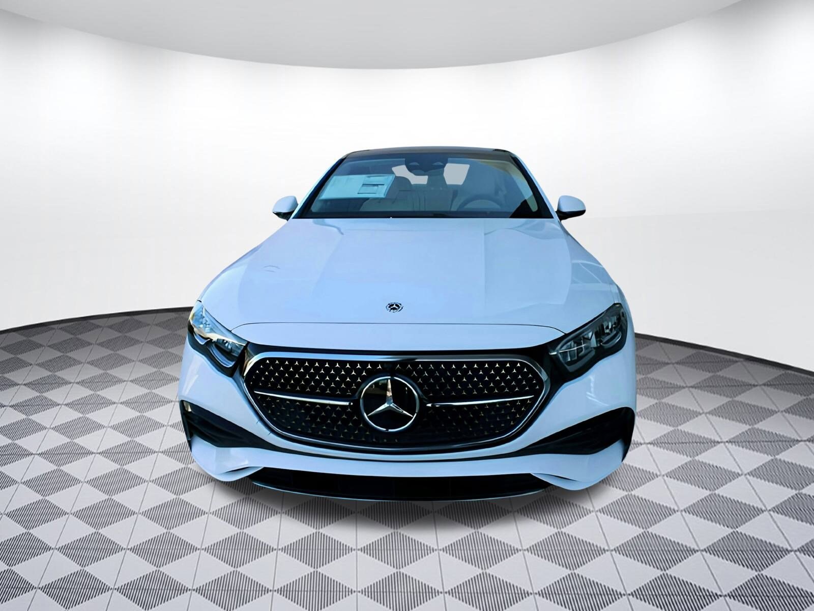 2025 Mercedes Benz E 350 Sedan photo 3