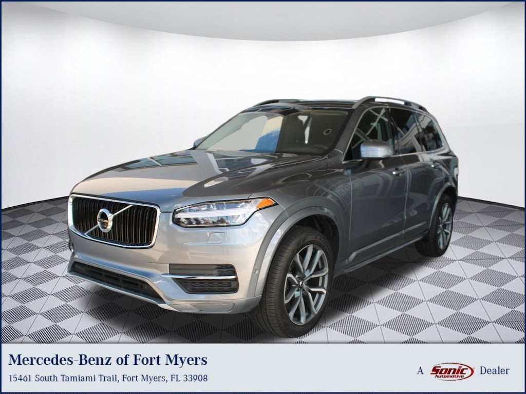 Used 2018 Volvo XC90 Momentum SUV