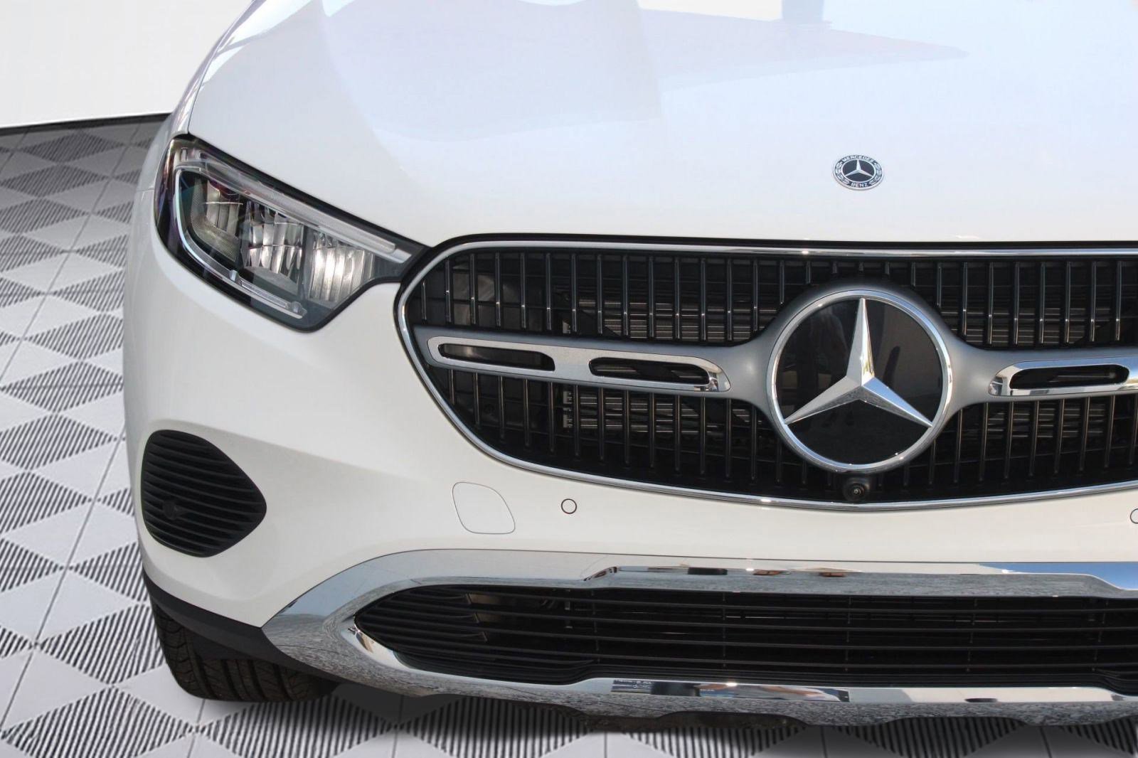 2026 Mercedes-Benz GLC Base - Photo 11