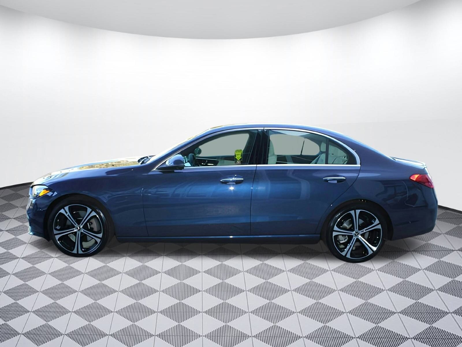 2025 Mercedes Benz C 300 Sedan photo 4