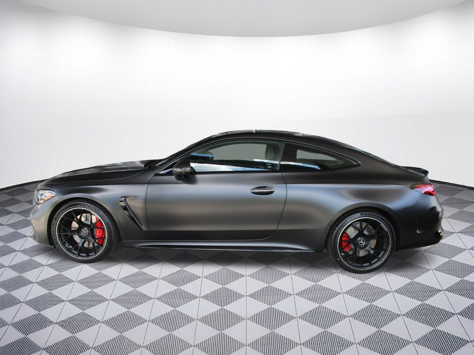 2026 Mercedes Benz CLE AMG 53 4MATIC photo 2