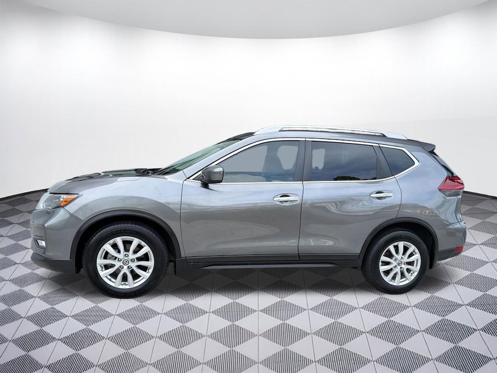 Used 2018 Nissan Rogue SV SUV