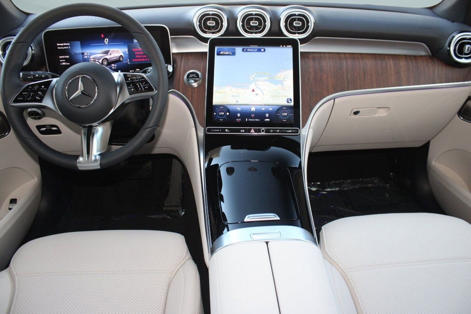 2026 Mercedes-Benz GLC Base - Photo 17
