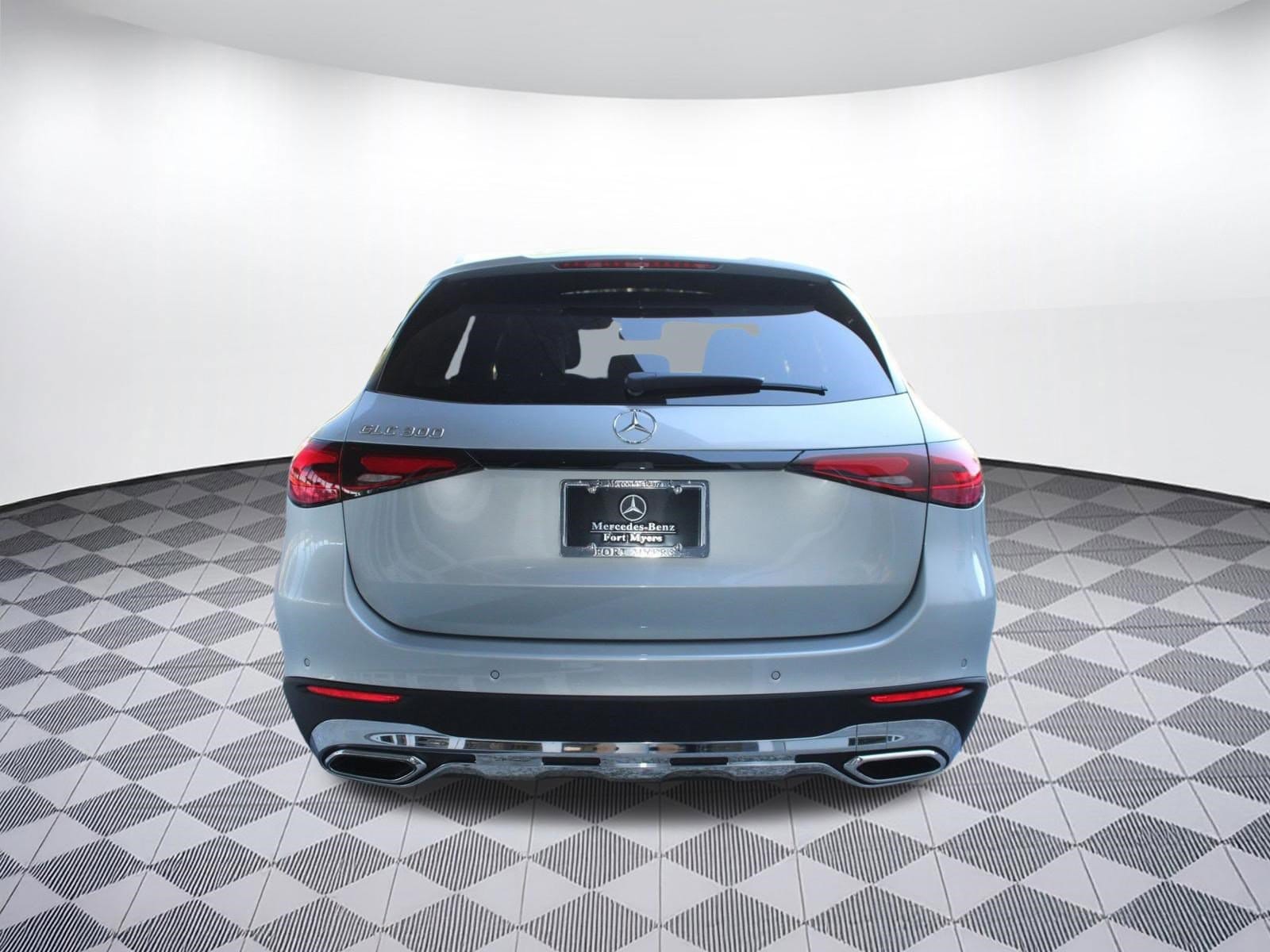 2026 Mercedes-Benz GLC Base - Photo 10