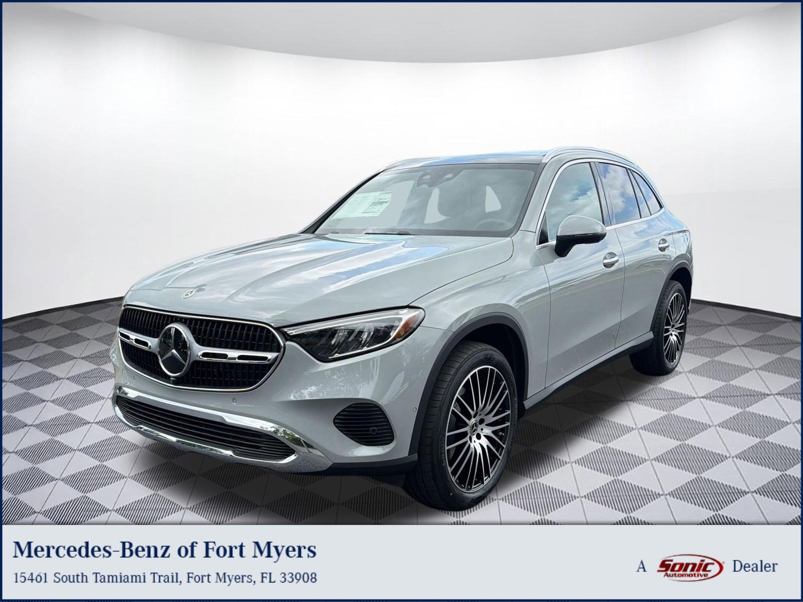 2026 Mercedes-Benz GLC's photo