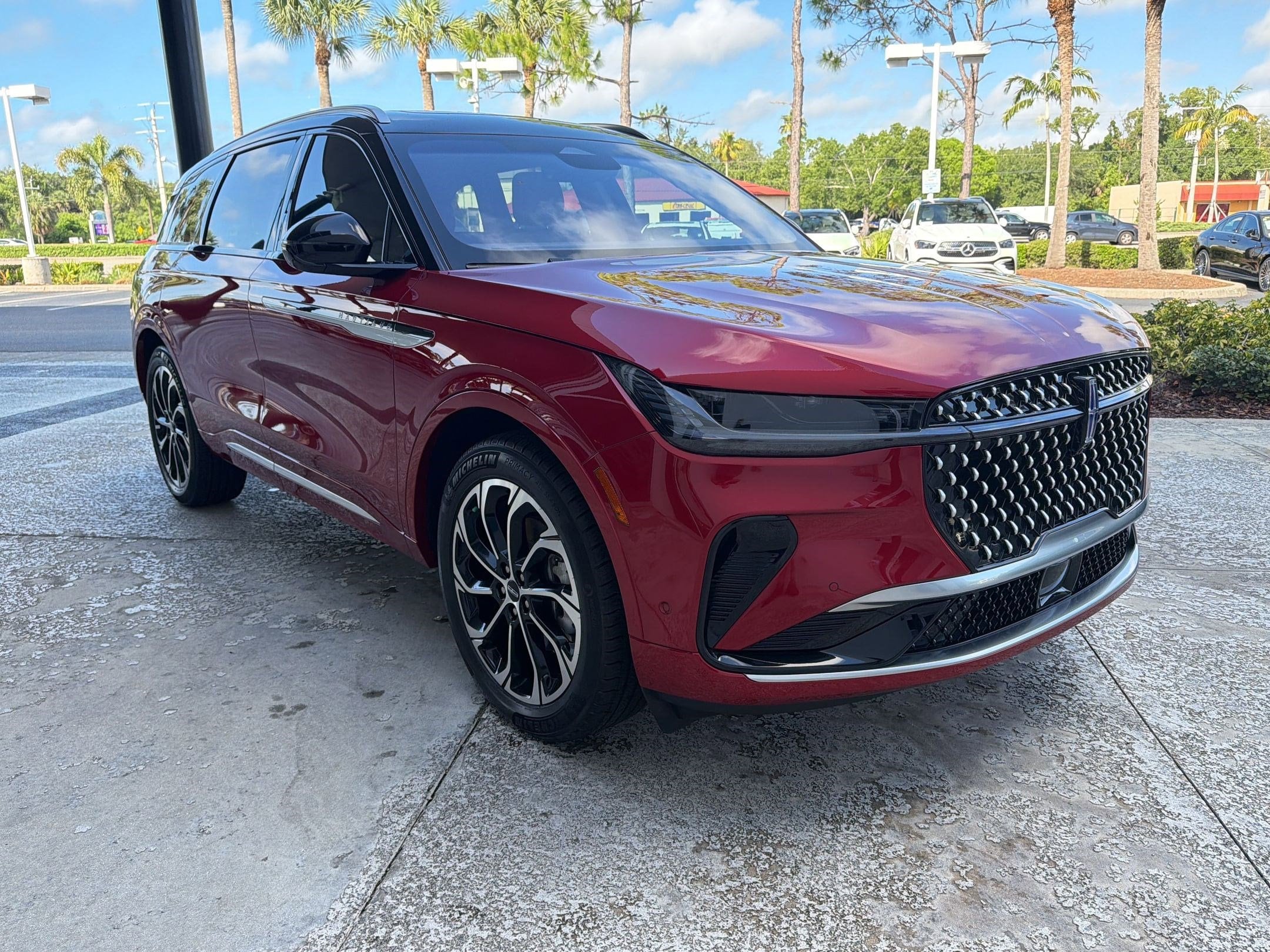 Nautilus Reserve SUV