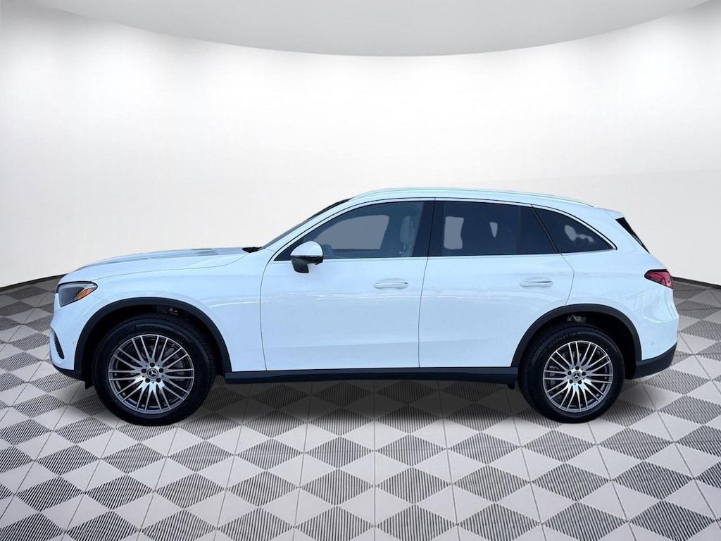 New 2026 Mercedes-Benz GLC 300 SUV