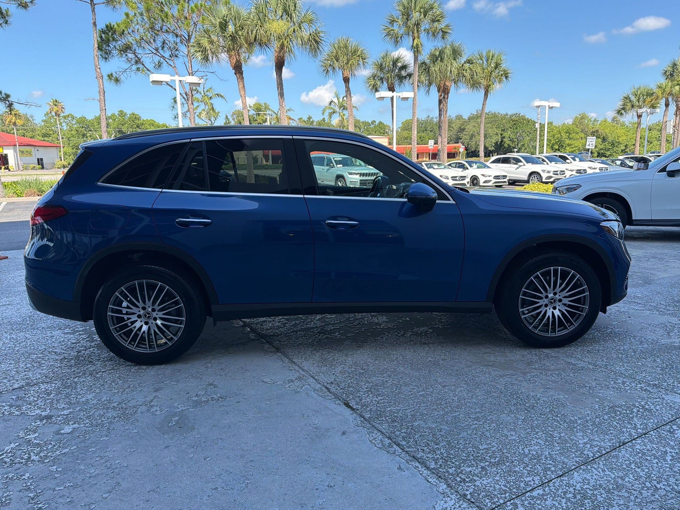 GLC 300 4MATIC SUV
