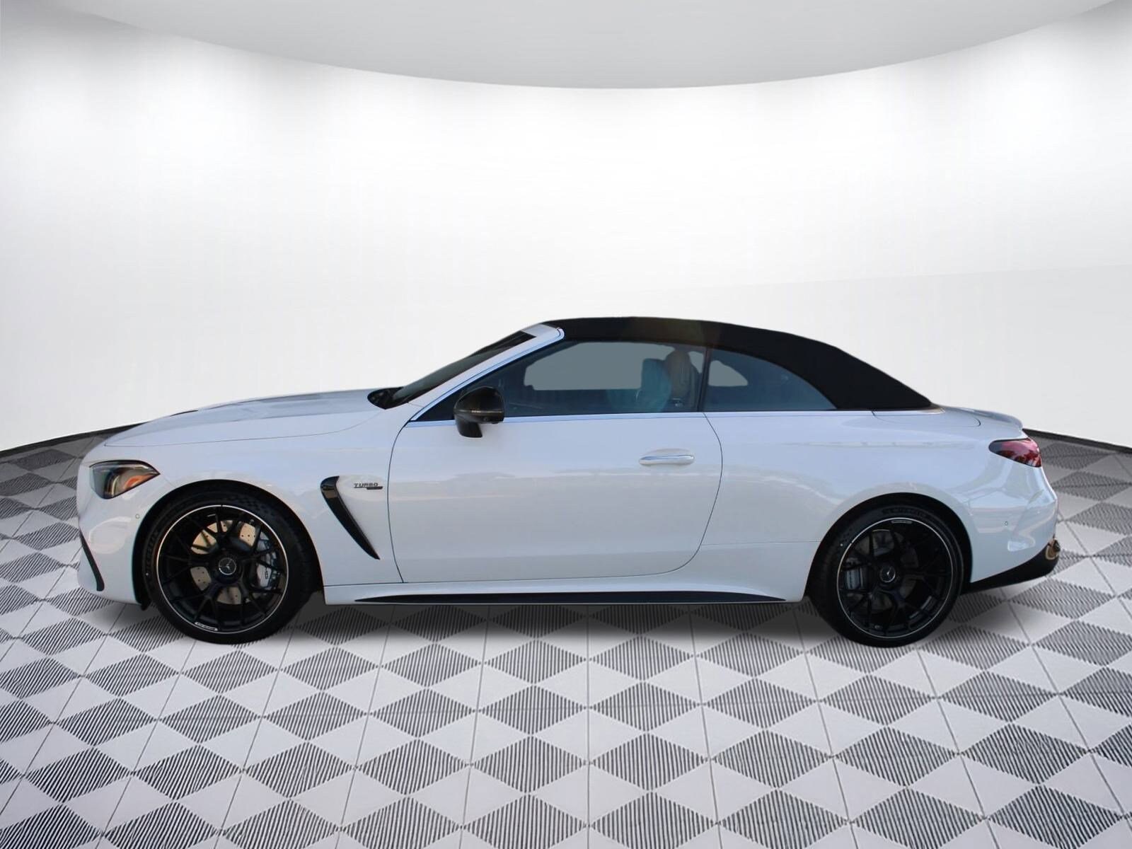 2026 Mercedes Benz CLE AMG 53 4MATIC photo 2