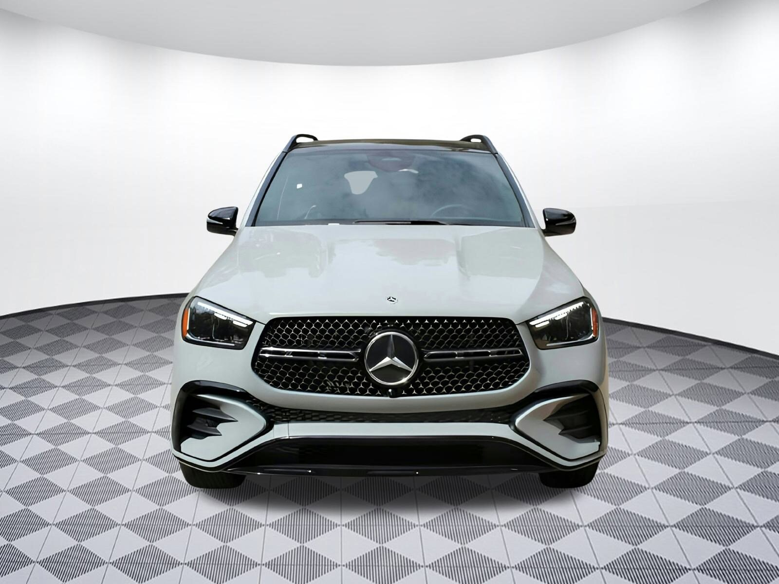 2025 Mercedes Benz GLE 350 photo 3