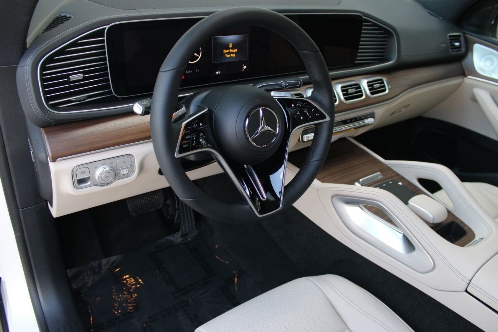 2026 Mercedes Benz GLE 350 photo 4