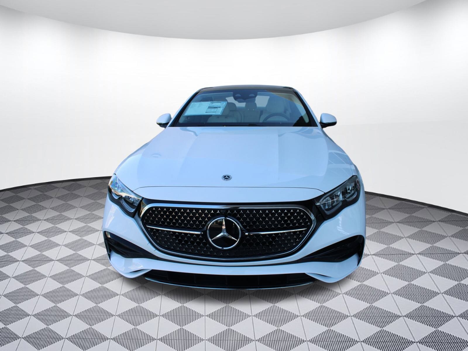 2025 Mercedes Benz E 350 Sedan photo 3