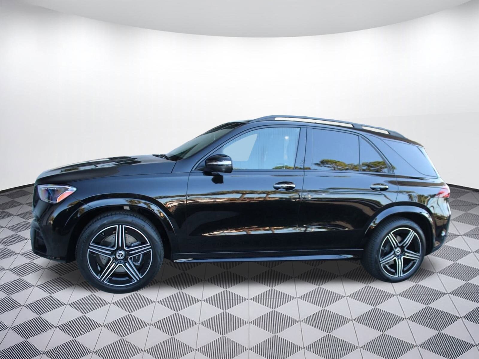 2026 Mercedes Benz GLE 350 photo 2