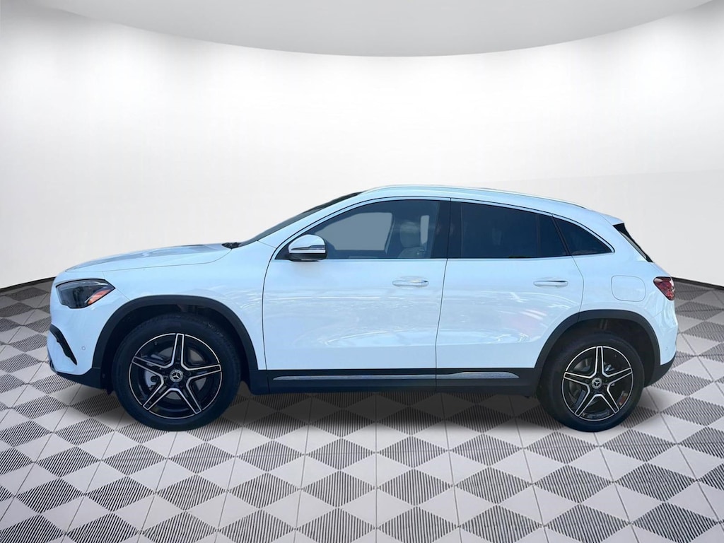 New 2026 Mercedes-Benz GLA 250 SUV