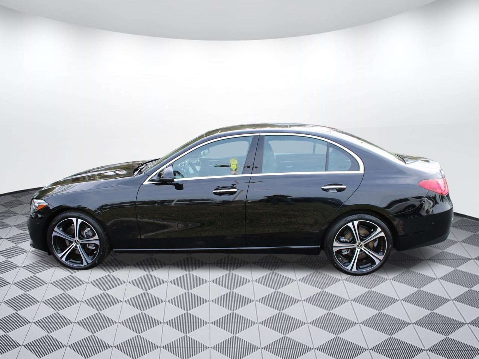 2025 Mercedes Benz C 300 Sedan photo 4