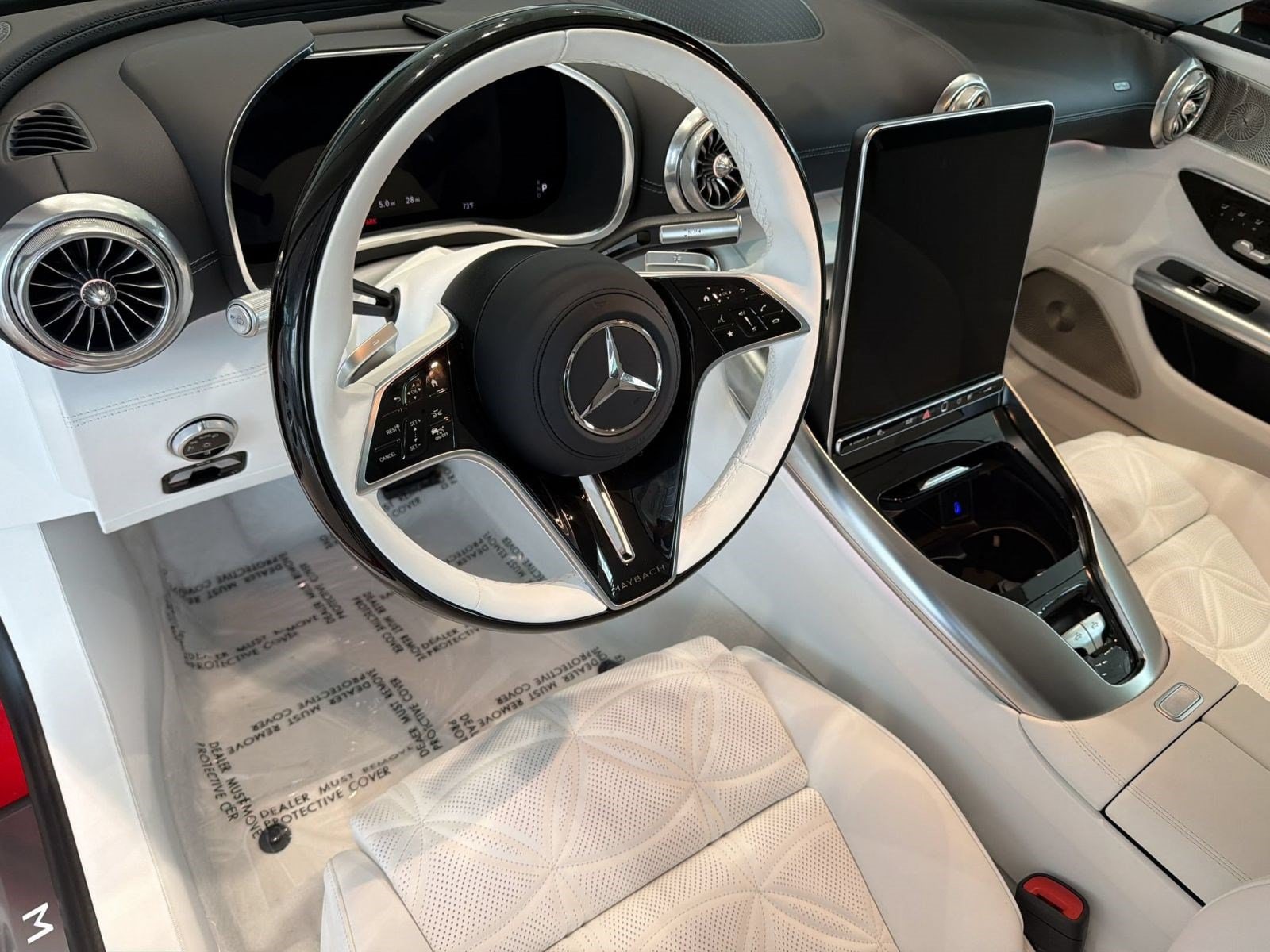 2027 Mercedes-Benz Maybach SL 680 Monogram Series Base