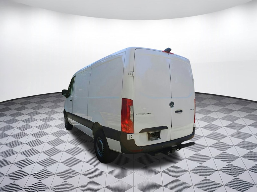 New 2025 Mercedes-Benz Sprinter 2500 Standard Roof 4-Cyl Diesel Van Cargo Van