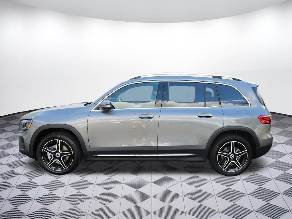 New 2026 Mercedes-Benz GLB 250 SUV