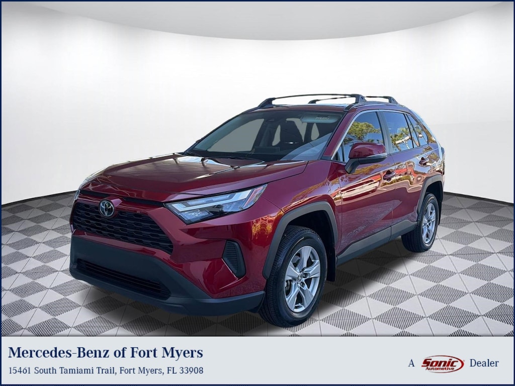 Used 2025 Toyota RAV4 XLE SUV