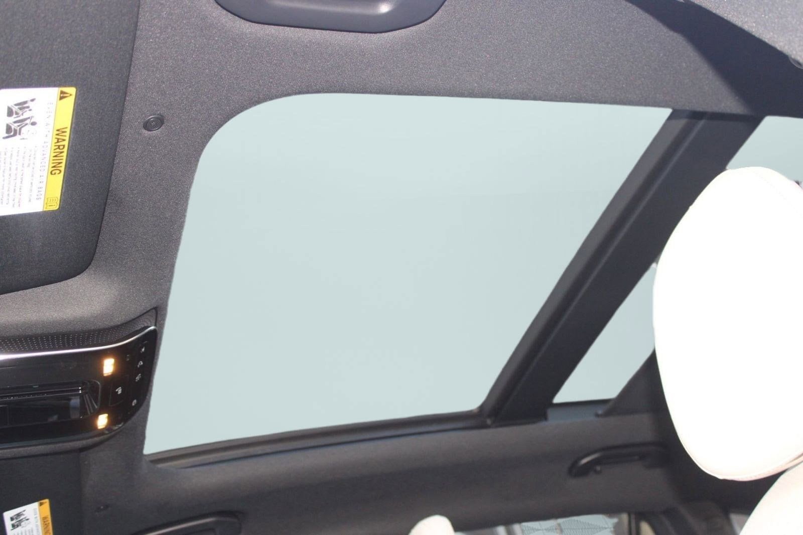 2026 Mercedes-Benz GLC Base - Photo 16