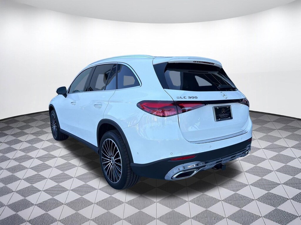 New 2026 Mercedes-Benz GLC 300 SUV
