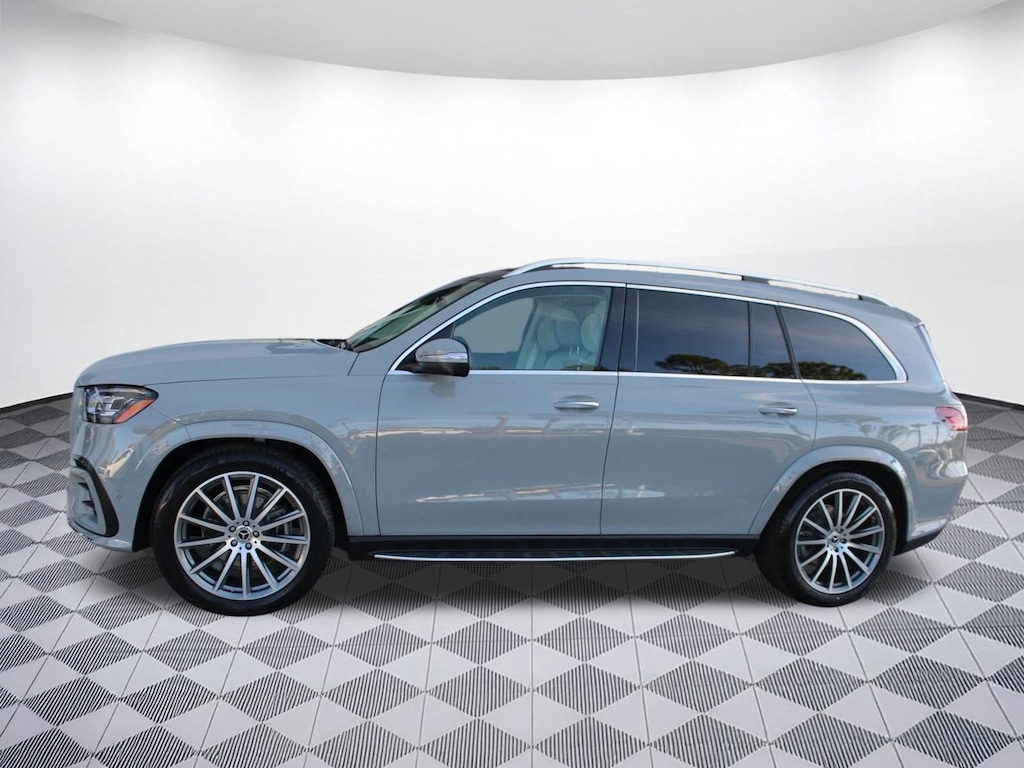 New 2025 Mercedes-Benz GLS 580 4MATIC SUV
